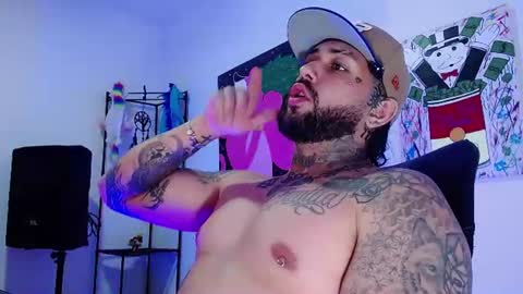nicolas online show from June 20, 3:20 am