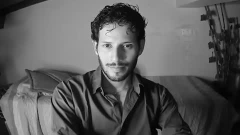 Snapshot of nicolasrodrii chatting on June 17, 12:13 am nicolasrodrii online show from June 17, 12:13 am