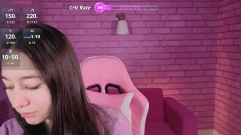 Nicole online show from April 18, 1:20 am