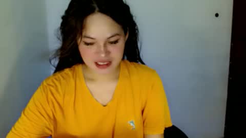 Snapshot of nicole_kiss01 chatting on October 16, 8:04 am nicole_kiss01 online show from October 16, 8:04 am