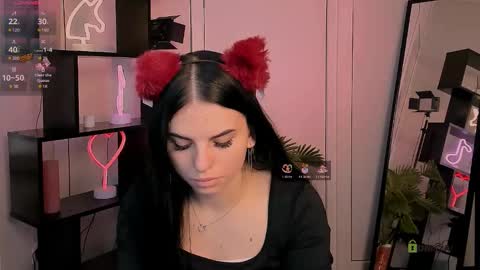 Snapshot of nicole_muah chatting on November 6, 7:09 am nicole_muah online show from November 6, 7:09 am