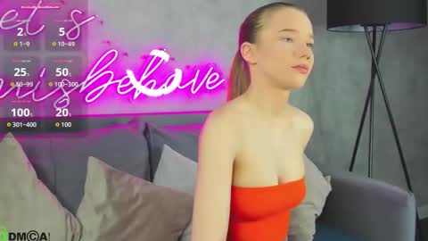 Snapshot of nicole_vasquezz chatting on March 13, 9:16 am Nicole My schedule for the week 2 GMT 9am-15pm Mo Tu Th Fr online show from March 13, 9:16 am