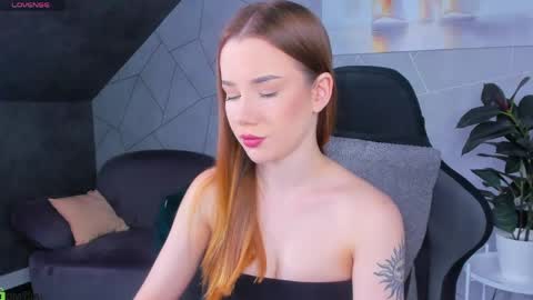 Snapshot of nicole_vasquezz chatting on May 29, 9:07 am Nicole My schedule for the week 2 GMT 9am-15pm Mo Tu Th Fr online show from May 29, 9:07 am
