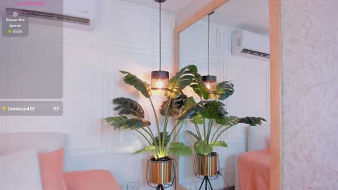 N A T A L I A online show from March 6, 9:11 pm