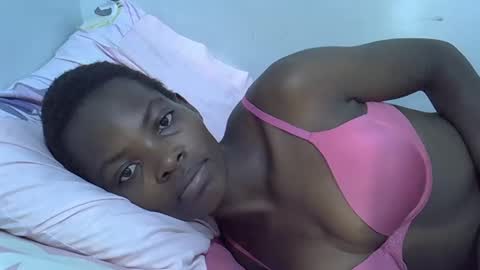 Snapshot of nicoleberry254 chatting on February 4, 11:27 am nicoleberry254 online show from February 4, 11:27 am