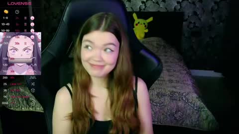 NicoleMeew online show from April 13, 5:18 pm