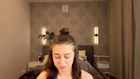 NicoleRossss online show from June 26, 1:21 am