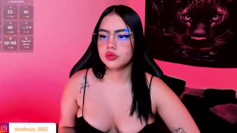 Snapshot of nicolle_ruizz chatting on February 7, 10:30 am Nicoll online show from February 7, 10:30 am