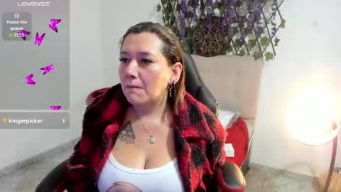 Daniela aponte online show from April 14, 11:27 am