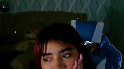 Nicolle Miley online show from March 1, 4:25 am