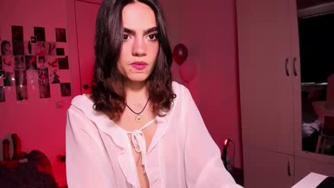 Daisy online show from November 18, 10:52 am