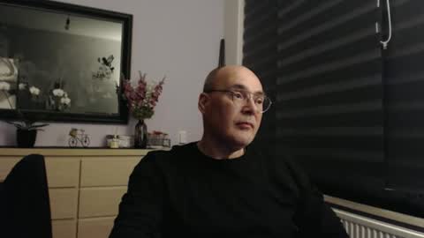 nightkeeper63 online show from May 3, 12:38 am
