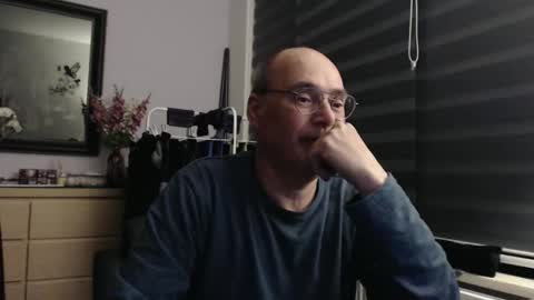 nightkeeper63 online show from May 15, 9:44 pm