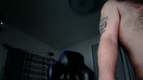 nightlifecouple online show from March 18, 2:37 am