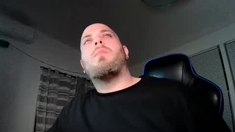 nightlifecouple online show from April 1, 3:29 am