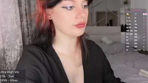 Snapshot of nightpurr chatting on May 15, 9:27 am Darcy online show from May 15, 9:27 am
