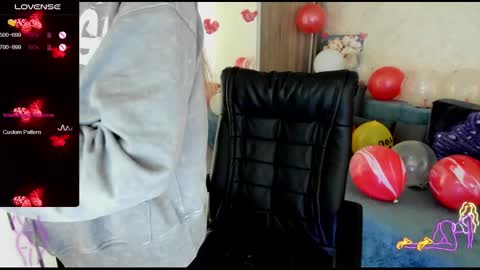 nigo_nika online show from February 17, 12:48 pm