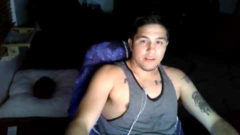 Snapshot of niightvlf chatting on December 2, 6:08 am niightvlf online show from December 2, 6:08 am