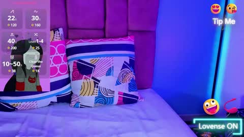 Snapshot of niinaink chatting on March 1, 12:45 pm NINAINK online show from March 1, 12:45 pm