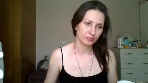 Snapshot of nika_smily chatting on July 8, 7:35 am nika_smily online show from July 8, 7:35 am