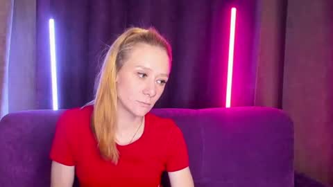 Snapshot of nikablond chatting on July 14, 10:32 am nikablond online show from July 14, 10:32 am