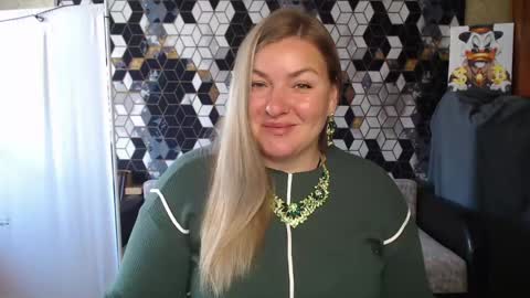Snapshot of nikaskylink chatting on May 27, 5:15 am Nika online show from May 27, 5:15 am