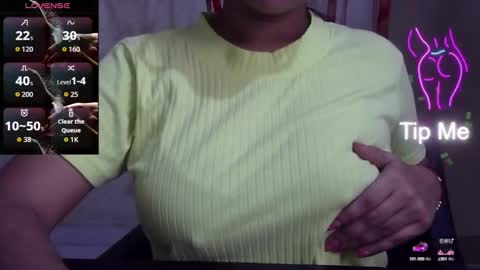 Snapshot of nike_aj chatting on September 20, 5:19 am Nike online show from September 20, 5:19 am