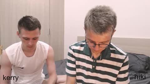 Snapshot of nikikerry_cum_ chatting on September 23, 9:34 am nikikerry_cum_ online show from September 23, 9:34 am