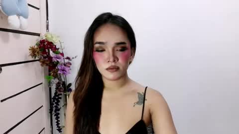 nikitta_morris online show from June 14, 5:42 am