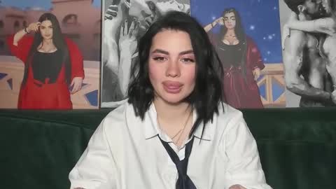 Snapshot of nikki_kardashian chatting on September 8, 8:52 pm Nikki Kardashian online show from September 8, 8:52 pm