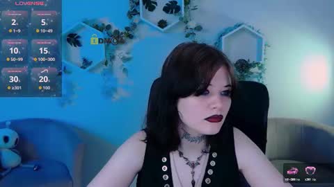 nikki_kiss_ online show from June 19, 8:29 am