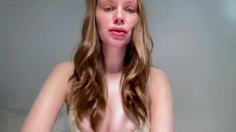 Nikki online show from March 27, 10:04 am