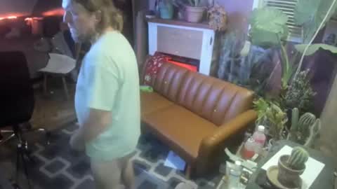 Snapshot of nikkiandtony chatting on January 19, 4:22 am nikkiandtony online show from January 19, 4:22 am