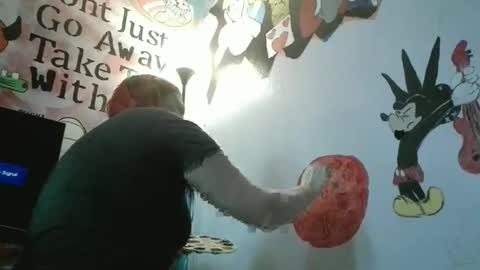 Nikkie online show from November 8, 4:29 pm