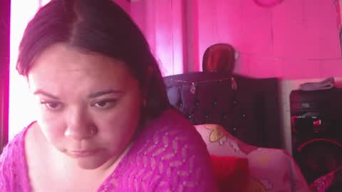 Snapshot of nikkirous_ chatting on July 8, 6:12 pm Nikkirous online show from July 8, 6:12 pm