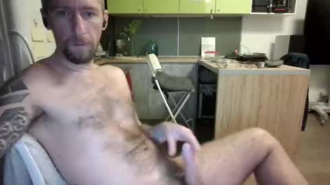 Snapshot of niknik39 chatting on March 18, 9:51 pm niknik39 online show from March 18, 9:51 pm