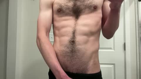 niko9inches online show from December 4, 6:49 pm