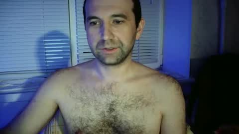 nikolas_vaz online show from January 10, 9:30 pm