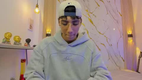    online show from March 23, 3:54 am