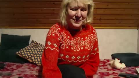 Nikole1 online show from February 15, 5:28 pm