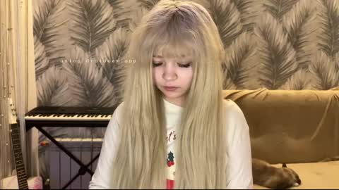 nikoli_naw online show from June 2, 8:00 pm