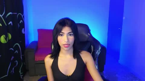 nikolwalter online show from May 7, 2:39 am