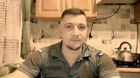 NikQRedhot online show from February 20, 12:18 am