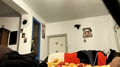 Snapshot of niks1412985 chatting on November 26, 4:46 am Niks online show from November 26, 4:46 am