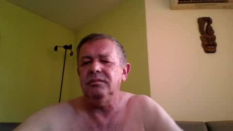Snapshot of nikyo419 chatting on June 29, 2:39 pm nikyo419 online show from June 29, 2:39 pm