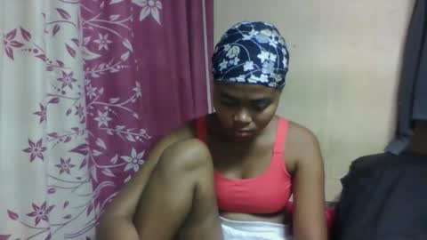 nilah online show from February 21, 8:26 am