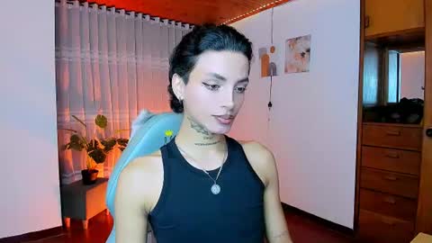 Snapshot of nilam217 chatting on June 23, 12:08 am Nilam online show from June 23, 12:08 am