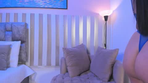 nina_glow_ online show from February 12, 11:27 am