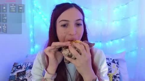 Ninaa fox online show from February 6, 3:26 pm