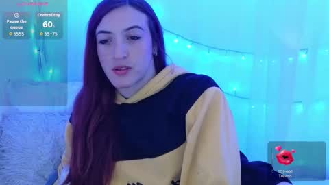Snapshot of ninaa_fox chatting on April 18, 4:33 pm Ninaa fox online show from April 18, 4:33 pm